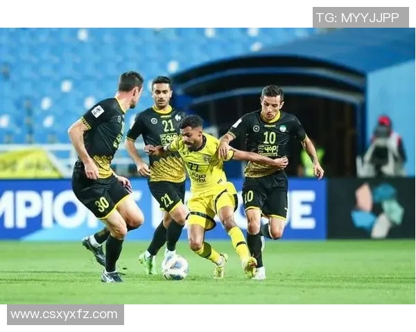 深圳网球队强势领跑联赛积分榜以52分稳居第一位置展现出色实力